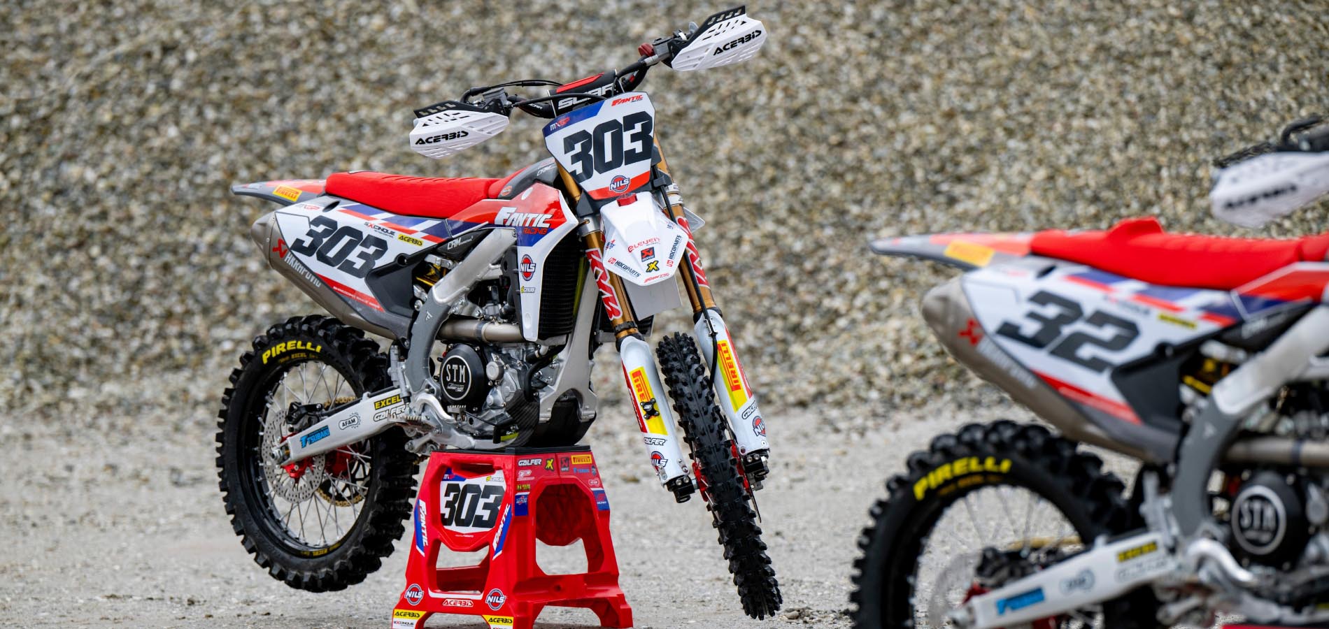 slider Fantic Racing Moto2